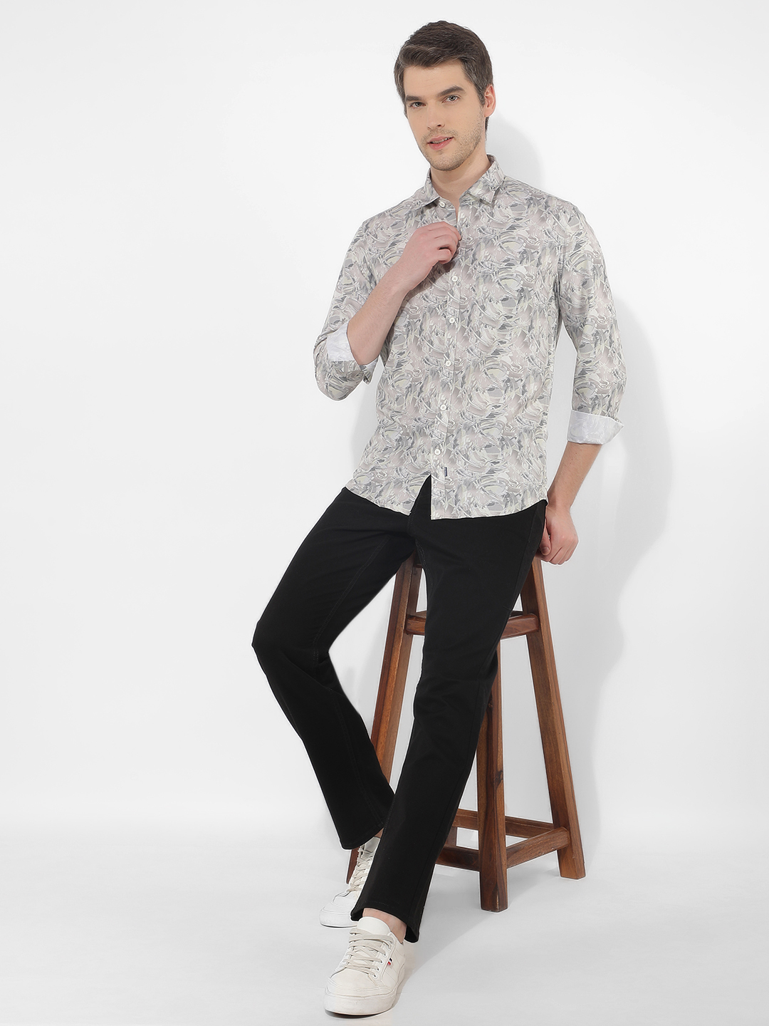 Numero Uno Men Abstract Light Green Shirt